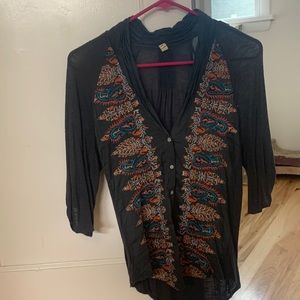 Rare color - Anthropologie Tiny embroidered top